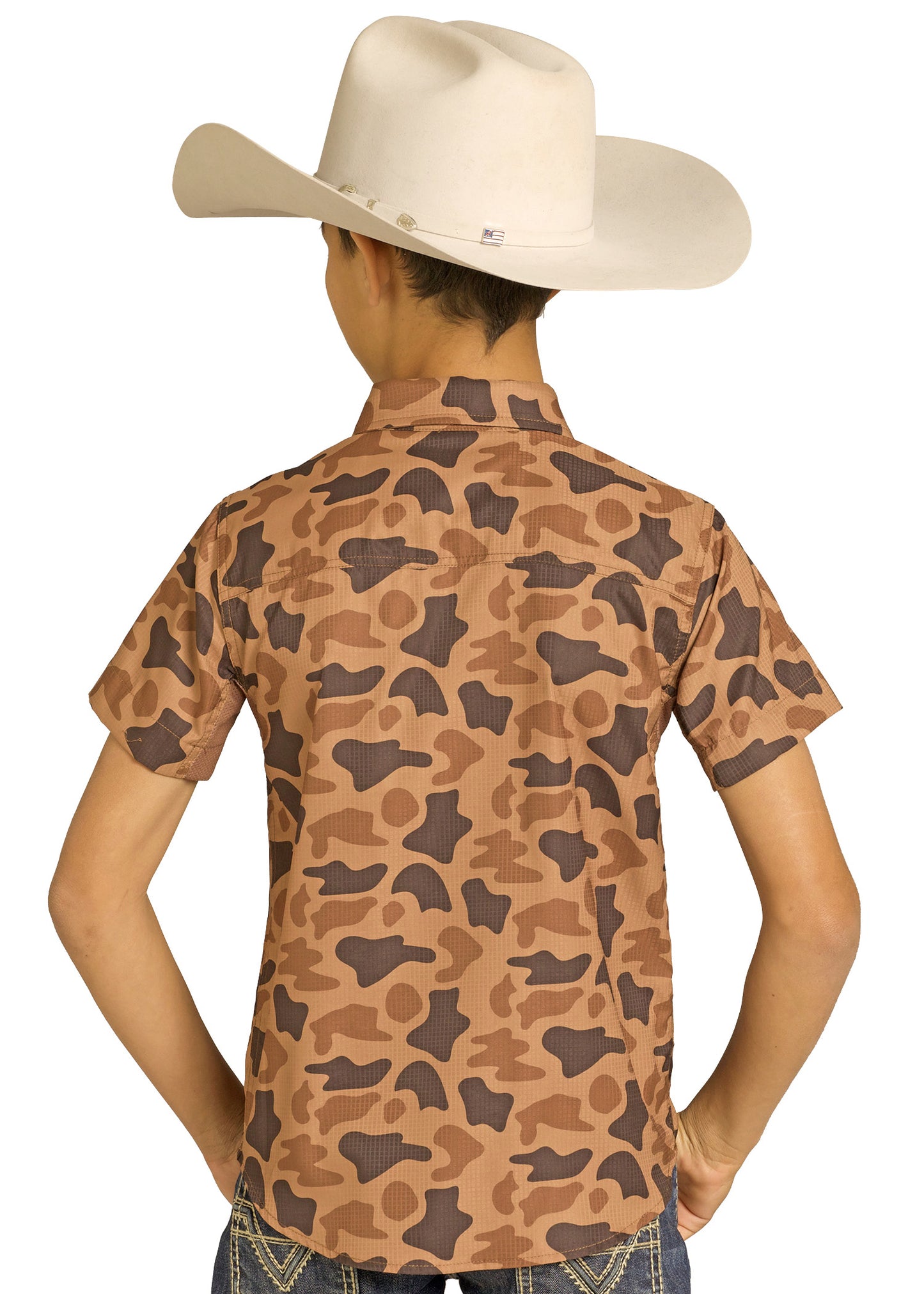 Person wearing a camouflage-patterned shirt and cowboy hat on a white background