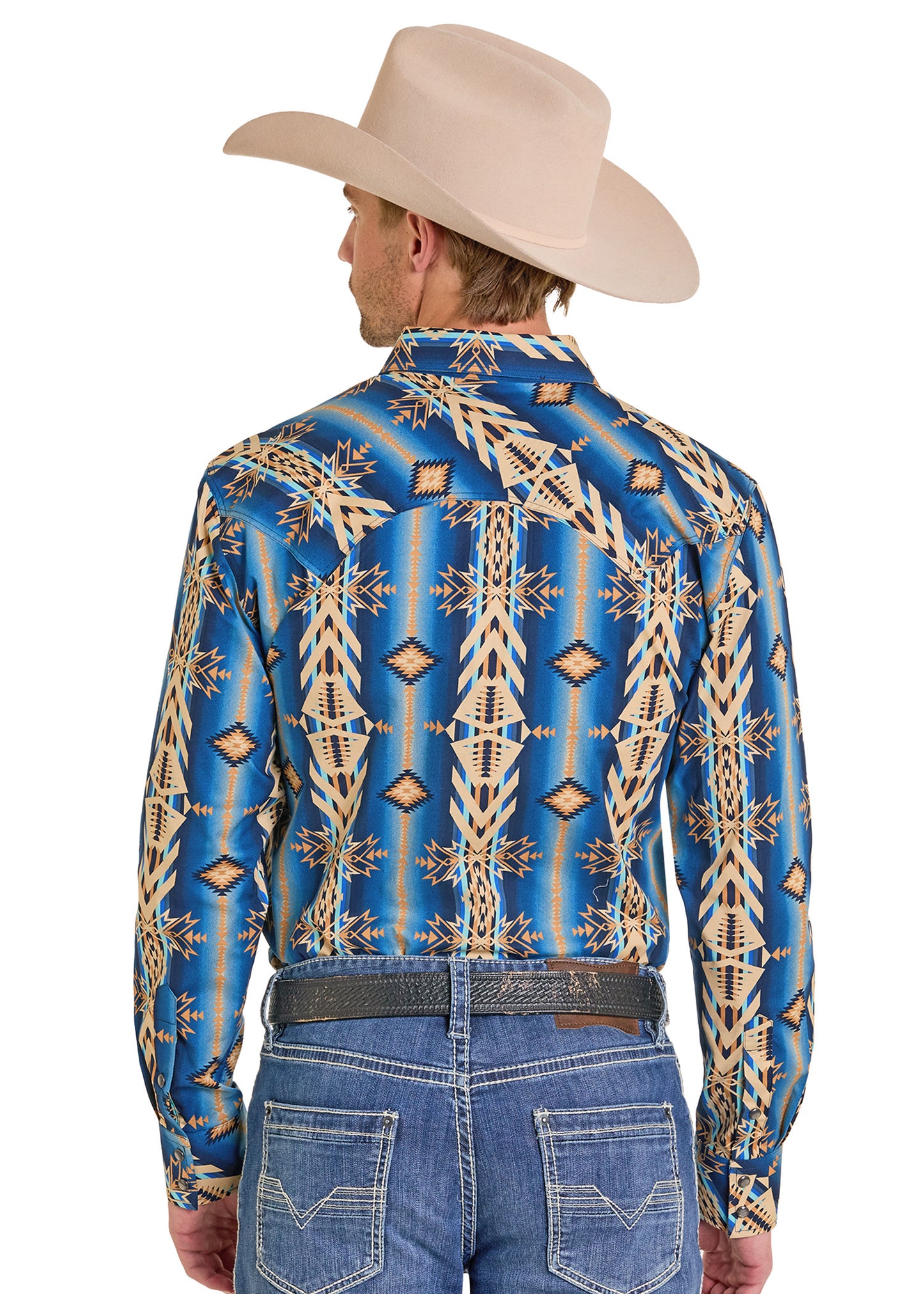 Man wearing a blue patterned shirt and beige cowboy hat on a white background